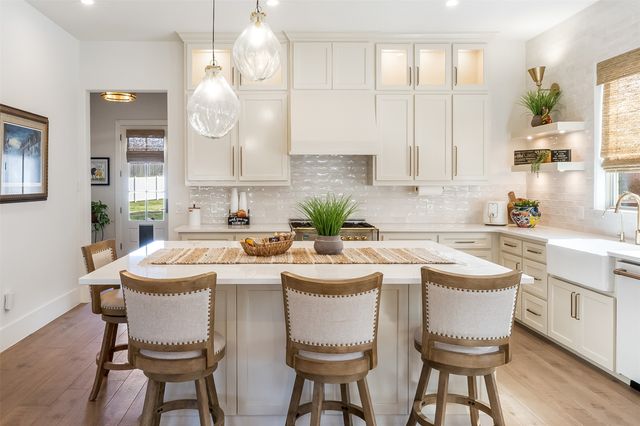 9305 Bellechase Road, Granbury, TX 76049