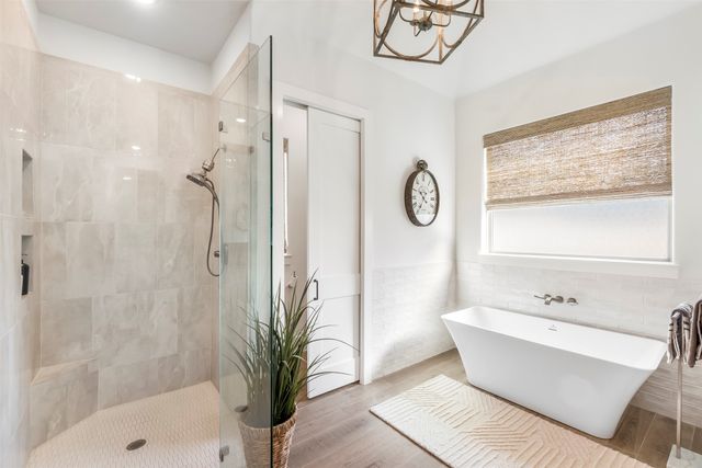 9305 Bellechase Road, Granbury, TX 76049