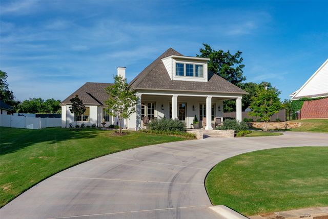 9305 Bellechase Road, Granbury, TX 76049