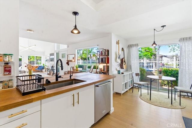 24836 Woodside, Lake Forest, CA 92630