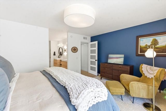 24836 Woodside, Lake Forest, CA 92630