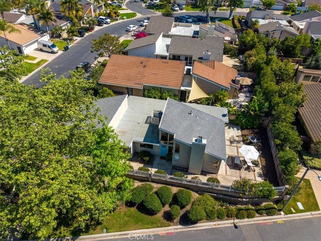 24836 Woodside, Lake Forest, CA 92630