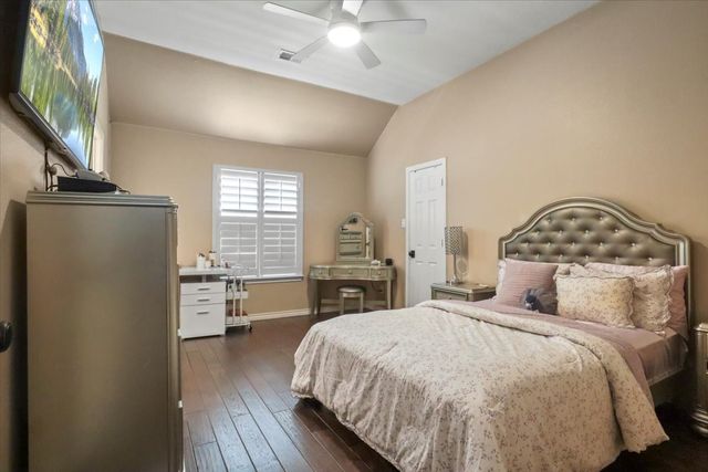 2812 Saint Maria Drive, Mansfield, TX 76063