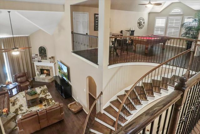 2812 Saint Maria Drive, Mansfield, TX 76063