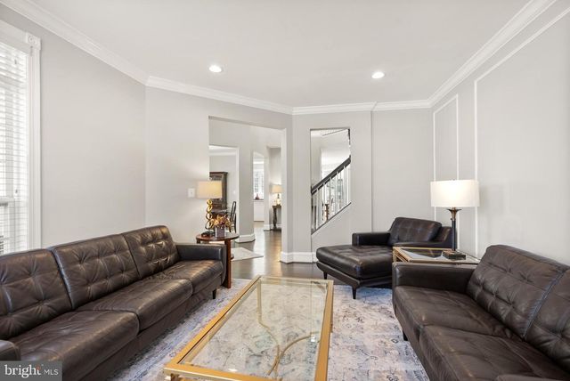 47783 MACGILL CT, Sterling, VA 20165