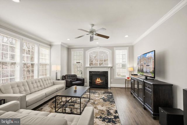 47783 MACGILL CT, Sterling, VA 20165