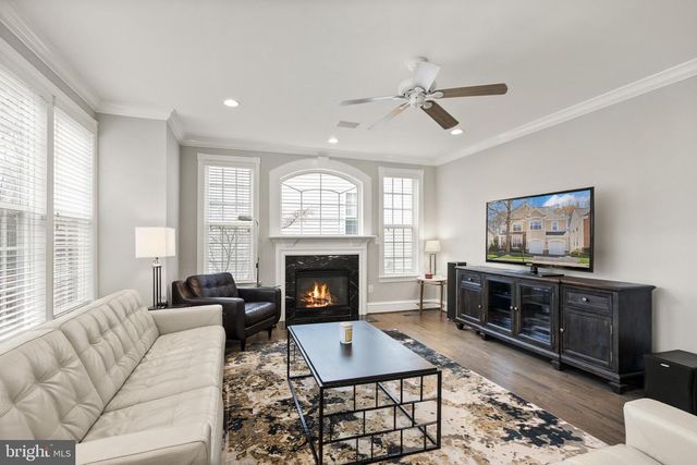 47783 MACGILL CT, Sterling, VA 20165