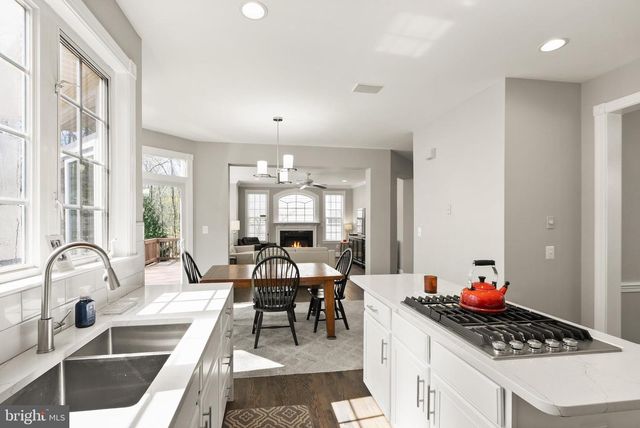 47783 MACGILL CT, Sterling, VA 20165