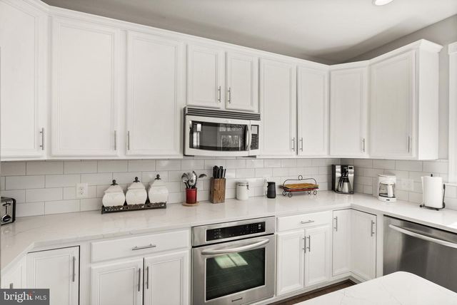 47783 MACGILL CT, Sterling, VA 20165