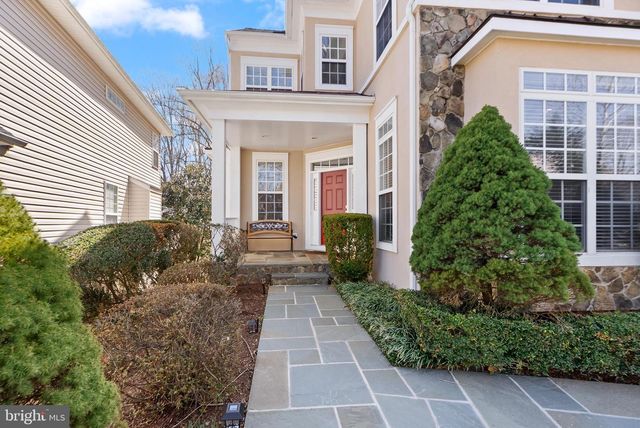 47783 MACGILL CT, Sterling, VA 20165