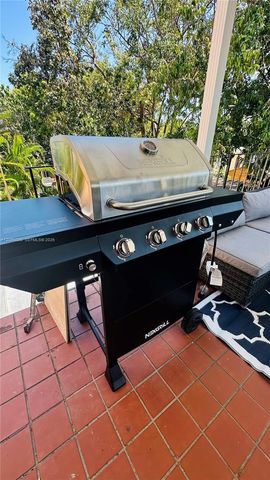 1670 SW 20th St 1, Miami, FL 33145