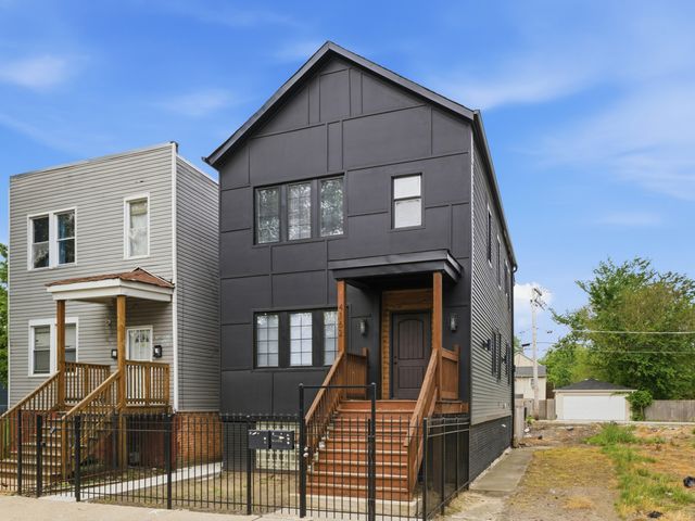 4162 S Wells Street, Chicago, IL 60609