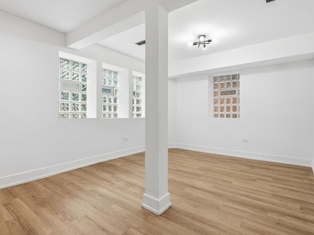 4162 S Wells Street, Chicago, IL 60609