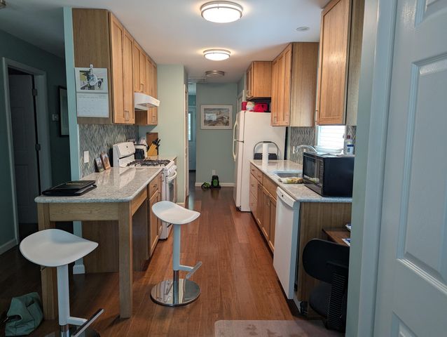 2022 Bellevire Avenue, Long Beach, IN 46360