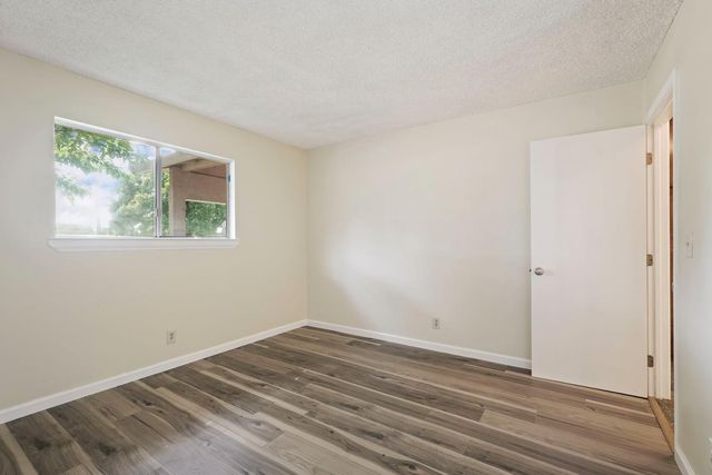 1440 N Golden Gate Ave, Stockton, CA 95205