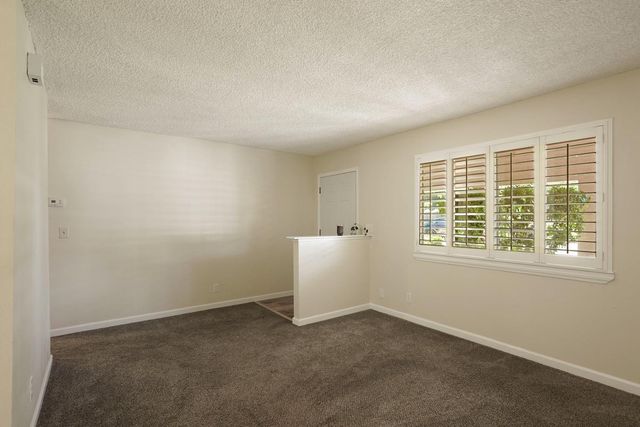 1440 N Golden Gate Ave, Stockton, CA 95205