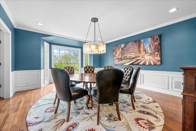 1310 LONGMEADOW Lane, Lake Forest, IL 60045