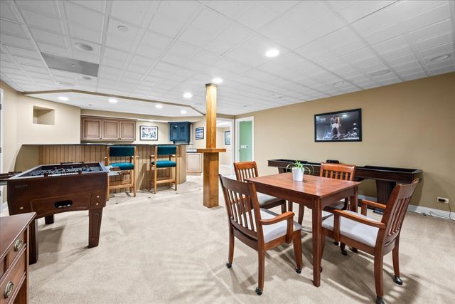 1310 LONGMEADOW Lane, Lake Forest, IL 60045