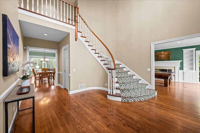 1310 LONGMEADOW Lane, Lake Forest, IL 60045