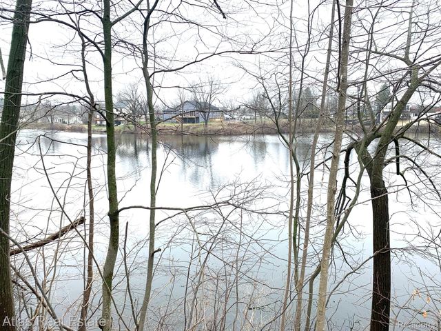 10235 Park Drive, Atlas Township, MI 48438