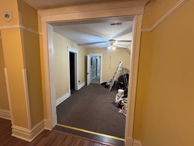 3718 W Mclean Avenue 2, Chicago, IL 60647