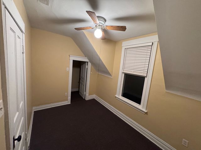3718 W Mclean Avenue 2, Chicago, IL 60647