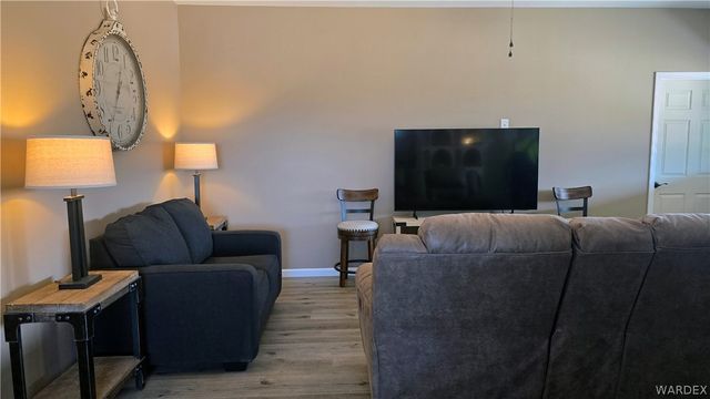 4302 W Speedway Road, Yucca, AZ 86438