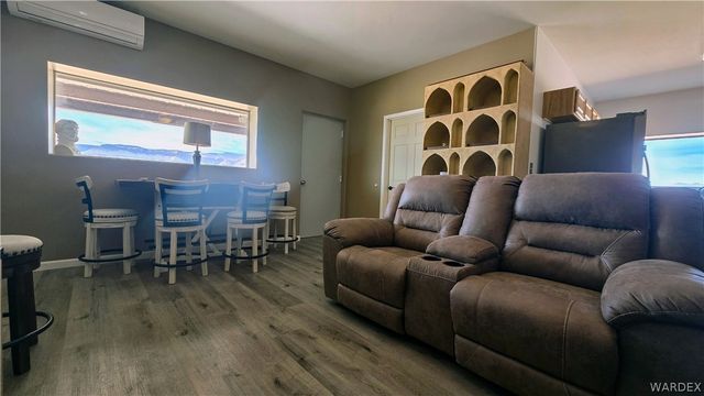 4302 W Speedway Road, Yucca, AZ 86438