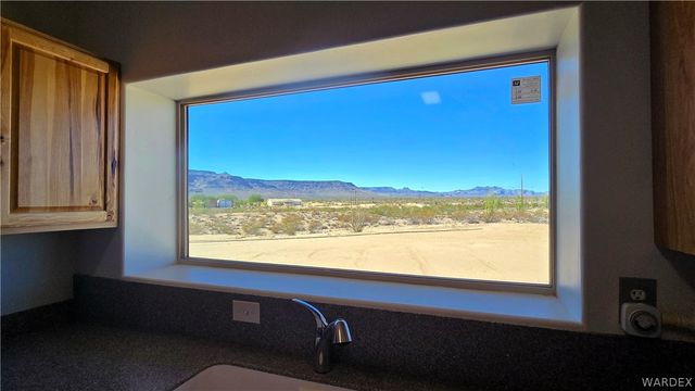 4302 W Speedway Road, Yucca, AZ 86438