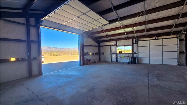4302 W Speedway Road, Yucca, AZ 86438