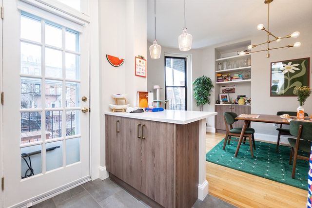 209 W Newton 2, Boston, MA 02116