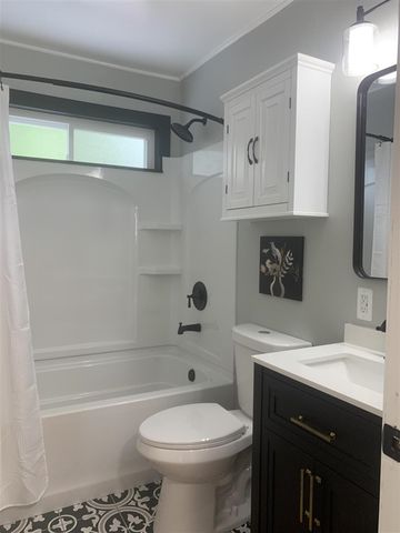 1215 Wendell Avenue, Ypsilanti, MI 48198