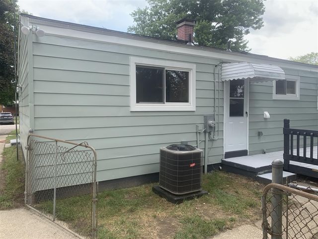 1215 Wendell Avenue, Ypsilanti, MI 48198