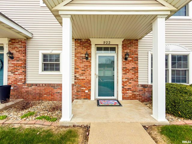 922 W TRAILCREEK Drive, Peoria, IL 61614