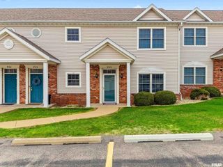 922 W TRAILCREEK Drive, Peoria, IL 61614