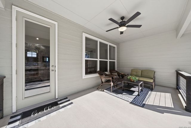 1490 Yaupon Drive, Fischer, TX 78623