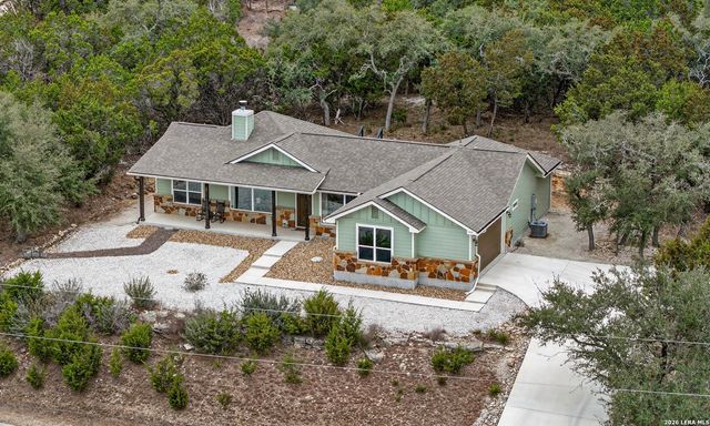 1490 Yaupon Drive, Fischer, TX 78623