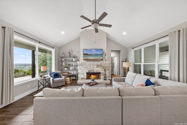 1490 Yaupon Drive, Fischer, TX 78623