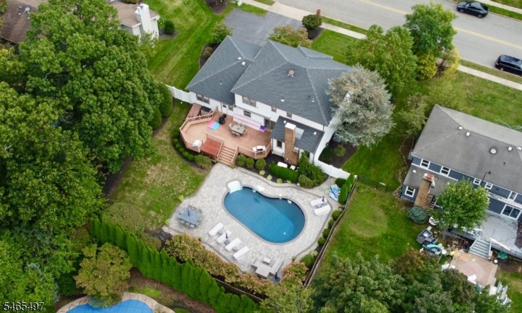 178 Webster Dr, Wayne Twp., NJ 07470 — photo 4
