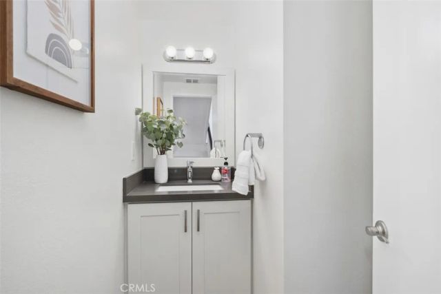 17802 Arbor, Irvine, CA 92612