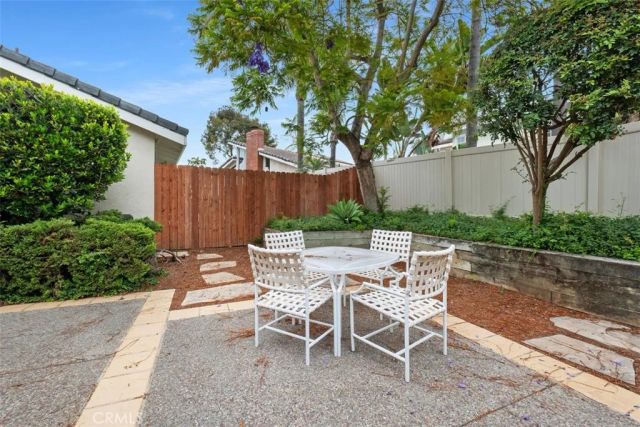 17802 Arbor, Irvine, CA 92612