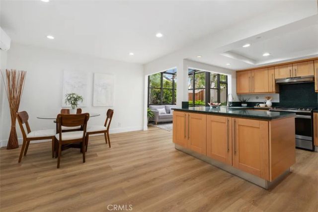 17802 Arbor, Irvine, CA 92612