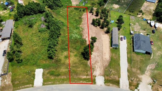 872 Road 5606, Cleveland, TX 77327