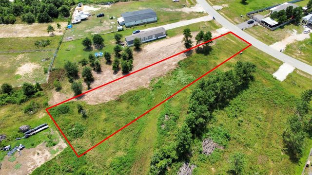 872 Road 5606, Cleveland, TX 77327