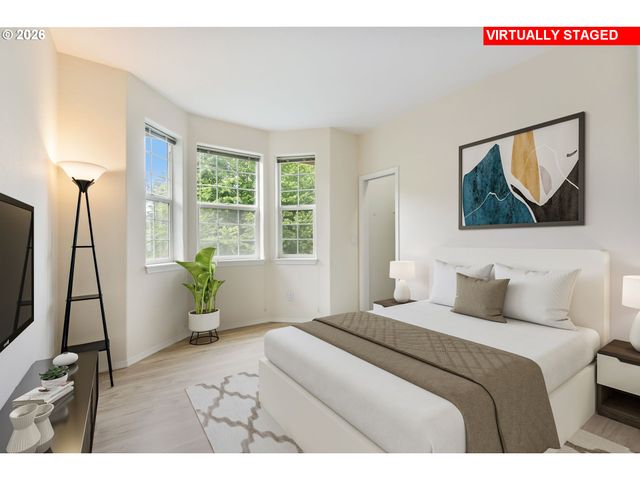 4650 SUMMERLINN Way, West Linn, OR 97068