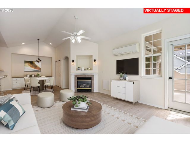 4650 SUMMERLINN Way, West Linn, OR 97068