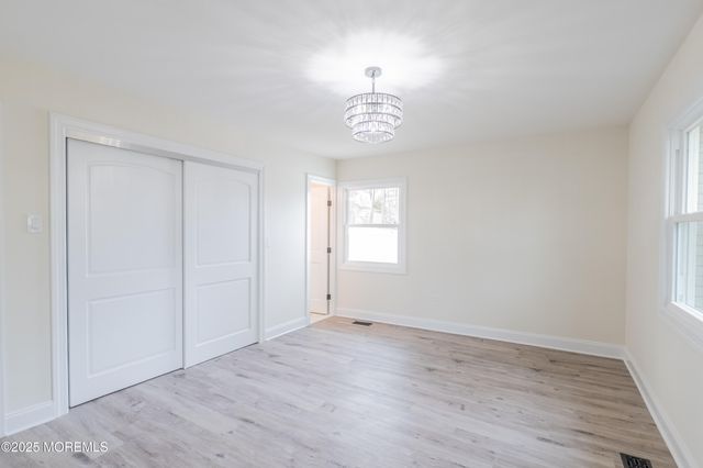 42 Livingston Lane, Manalapan, NJ 07726