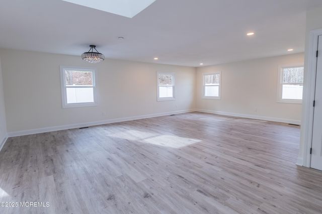 42 Livingston Lane, Manalapan, NJ 07726