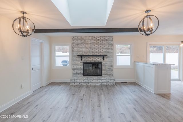 42 Livingston Lane, Manalapan, NJ 07726