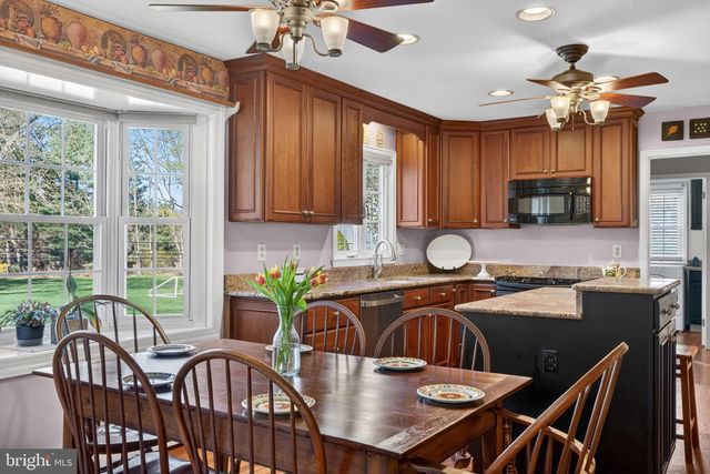12 HAPP DR, Doylestown, PA 18901